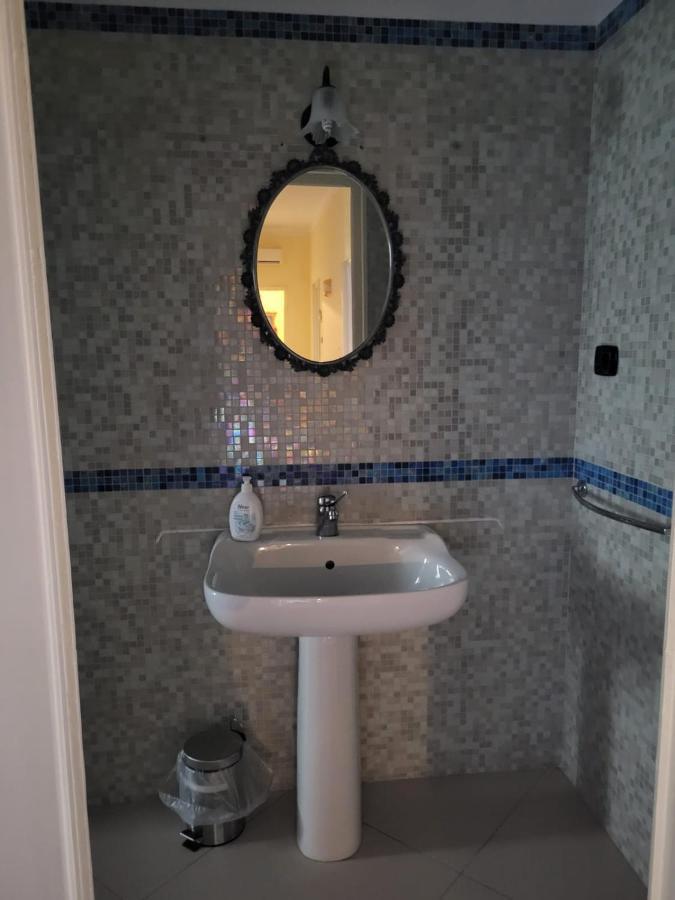 Hotel Vittoria Alata à Bari Extérieur photo