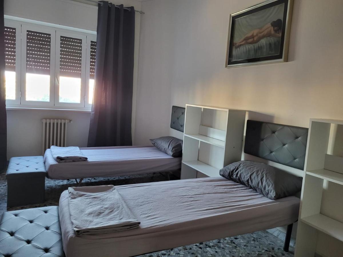 Hotel Vittoria Alata à Bari Extérieur photo